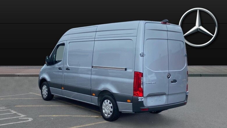 Mercedes-Benz Sprinter 315Cdi L2 Diesel Rwd 3.5t H2 Pro Van